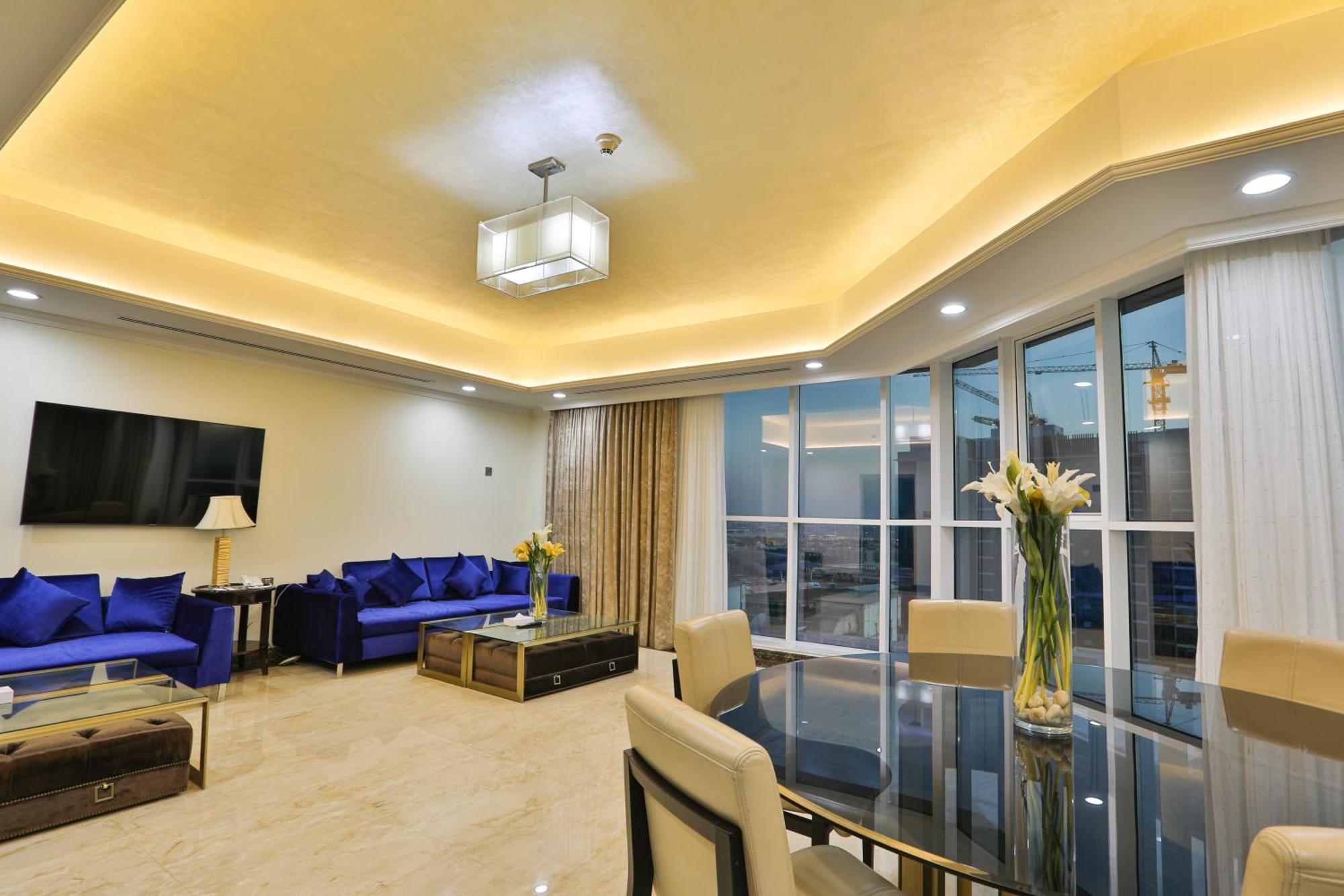 Seven Seas Hotel Dubai Bagian luar foto